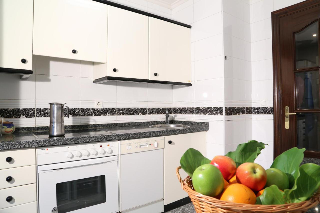 Apartamento Cuera Garaje Incluido リャネス エクステリア 写真